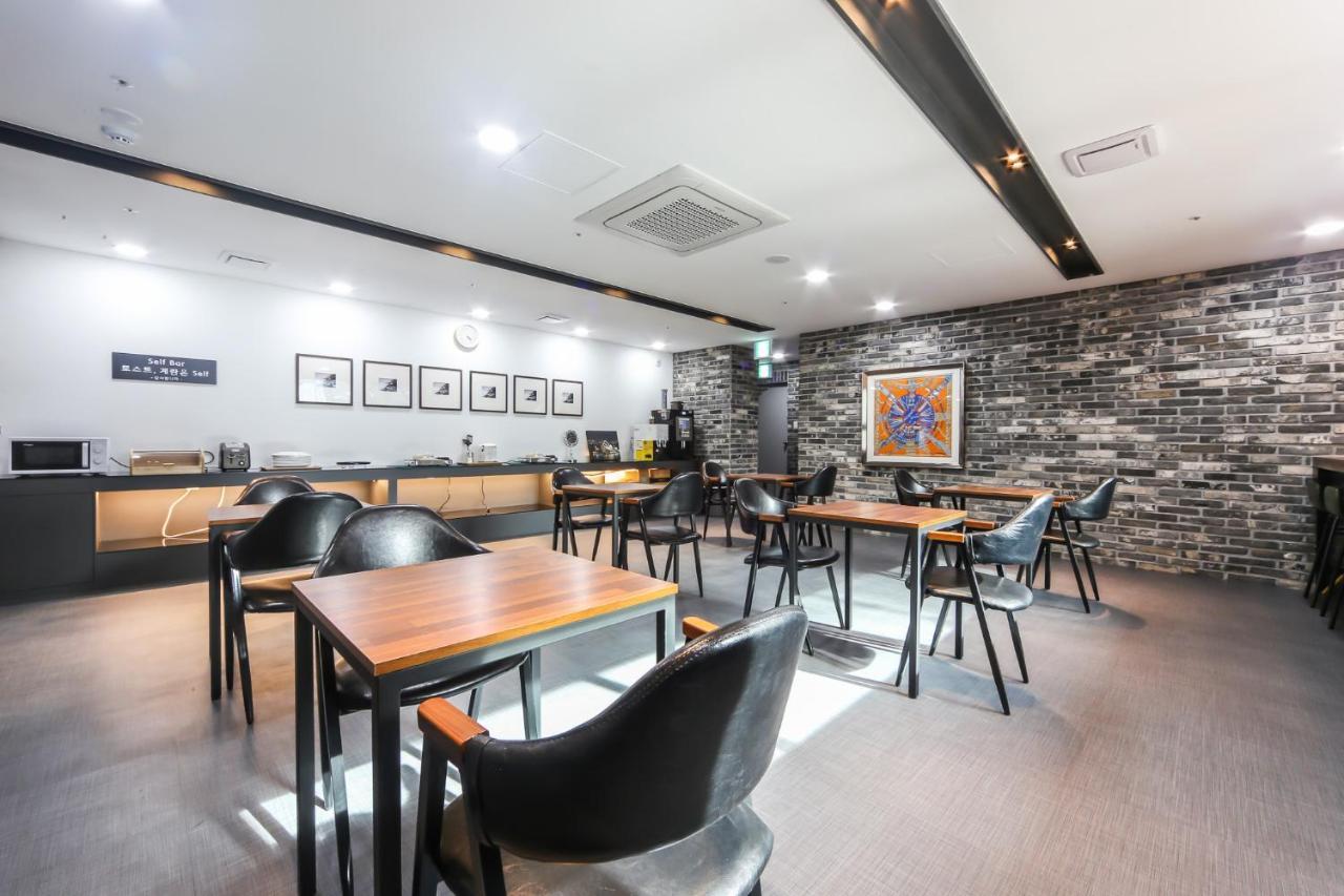 西面棕色波点金色酒店 釜山 外观 照片