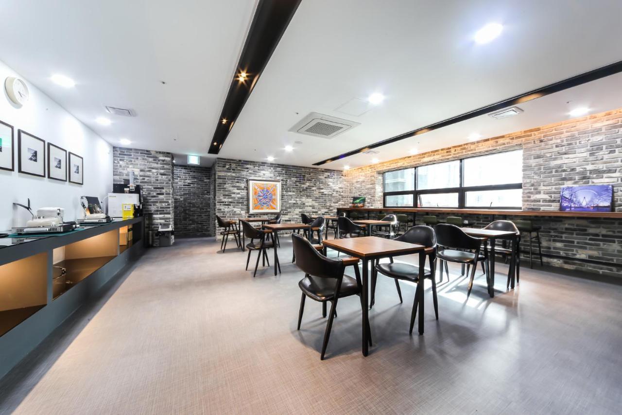 西面棕色波点金色酒店 釜山 外观 照片