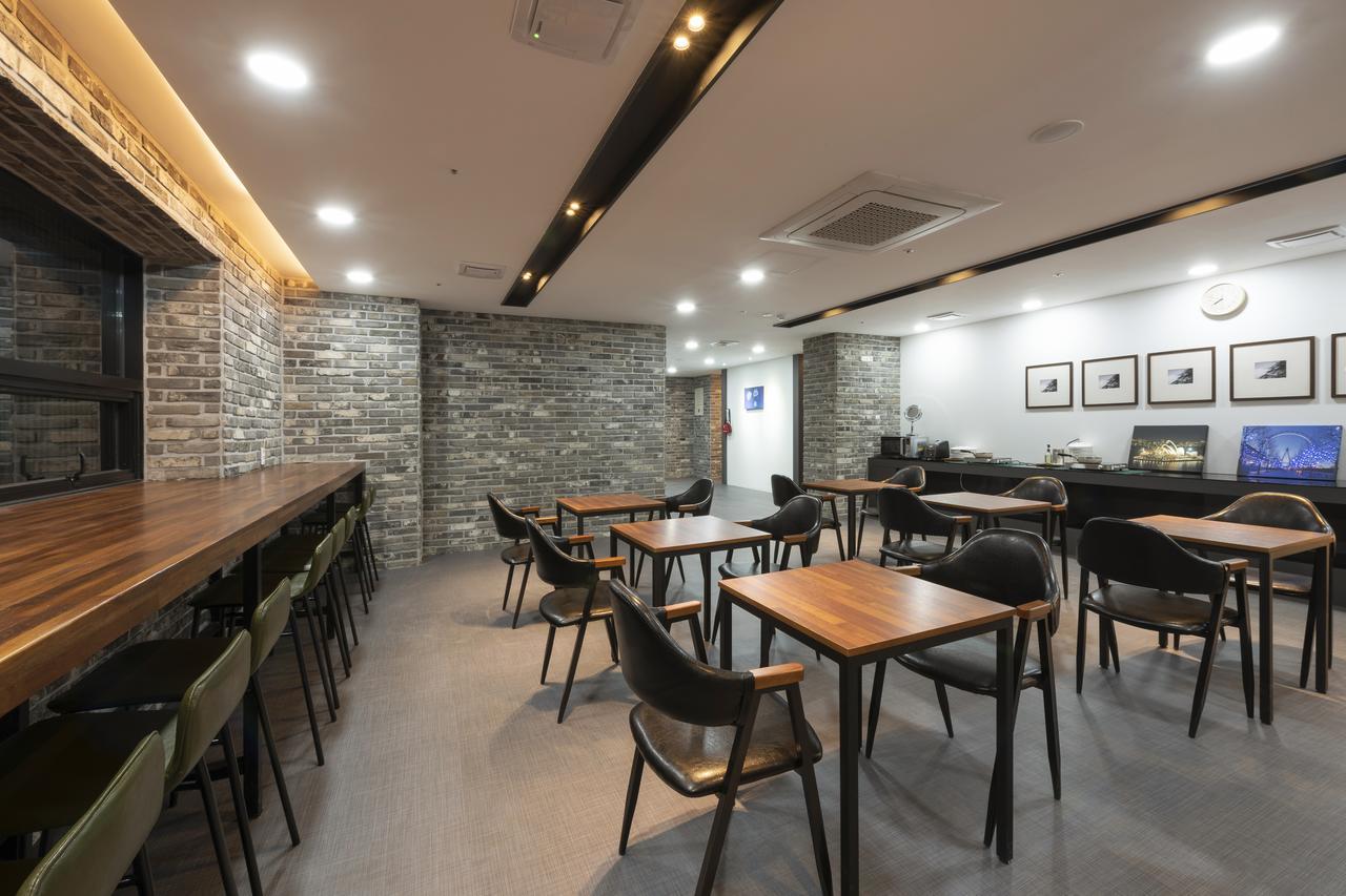 西面棕色波点金色酒店 釜山 外观 照片